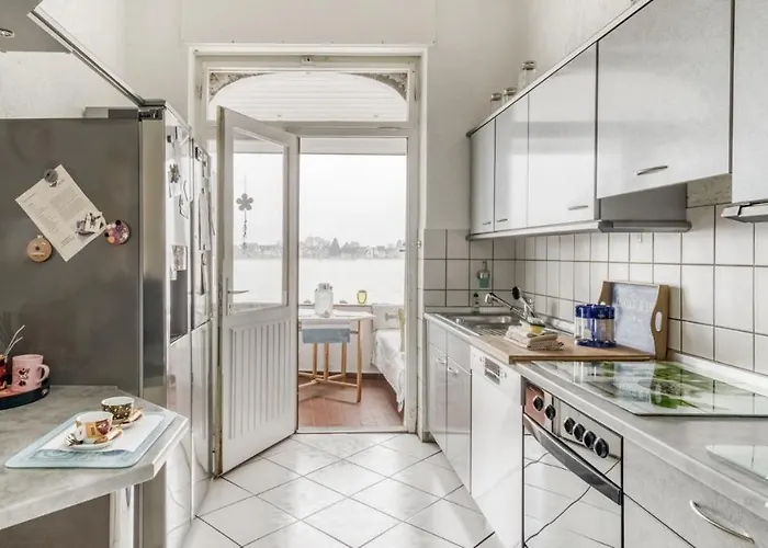 Rheinstein Am Schloss Engers 公寓 新维德